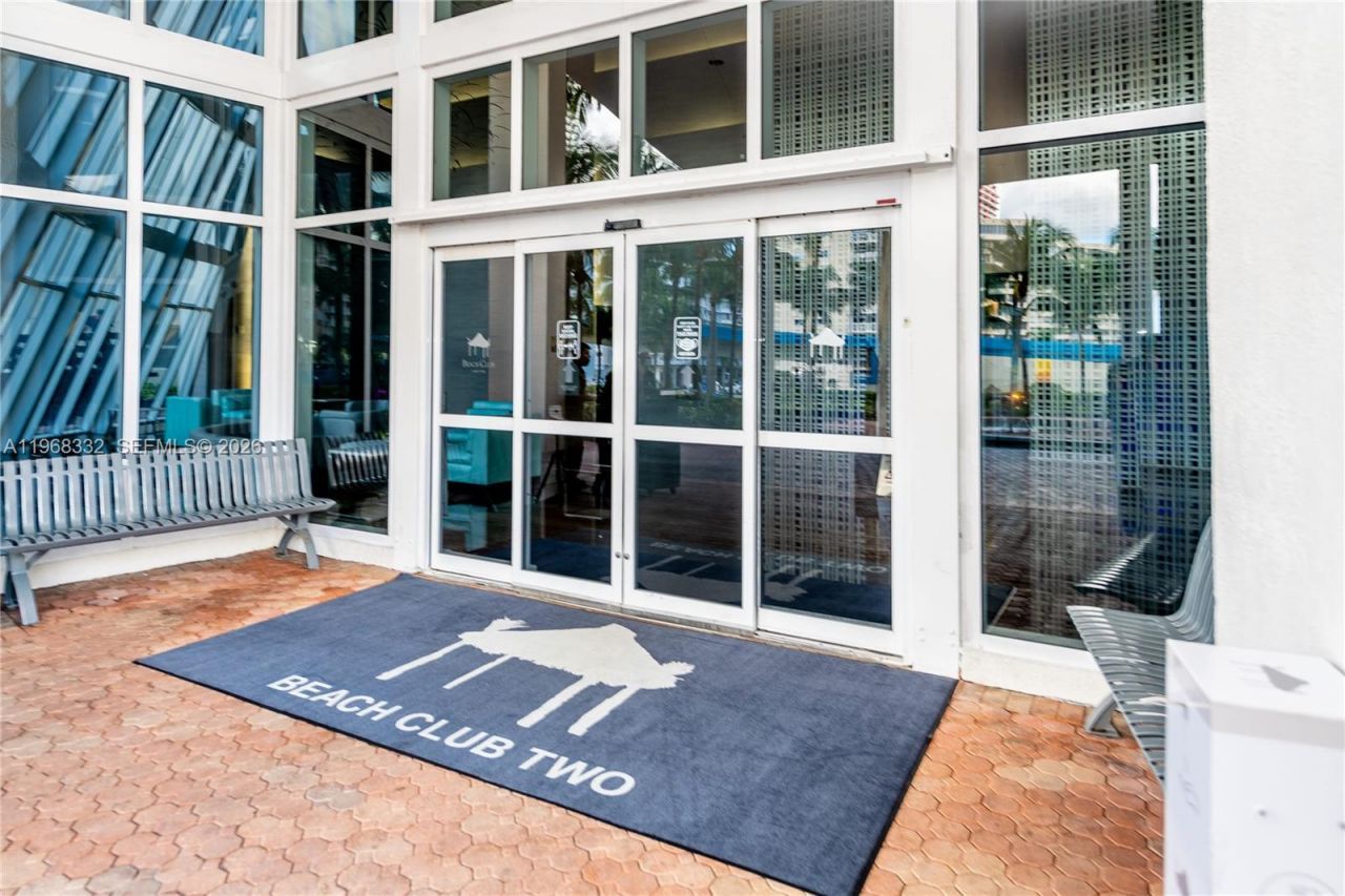 1830 S Ocean Dr, Unit 2907, Hallandale Beach, FL 33009 Photo