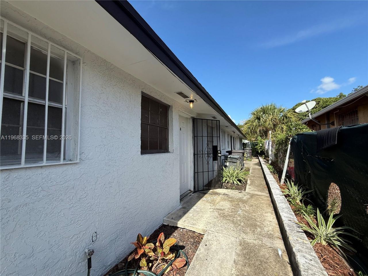 817 5th St , Unit 4, West Palm Beach, FL 33401 Photo