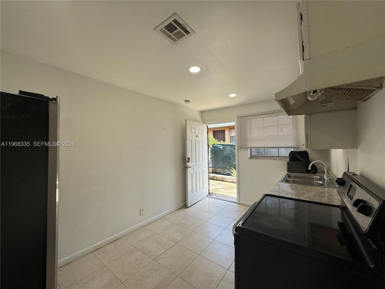 817 5th St , Unit 4, West Palm Beach, FL 33401 Photo