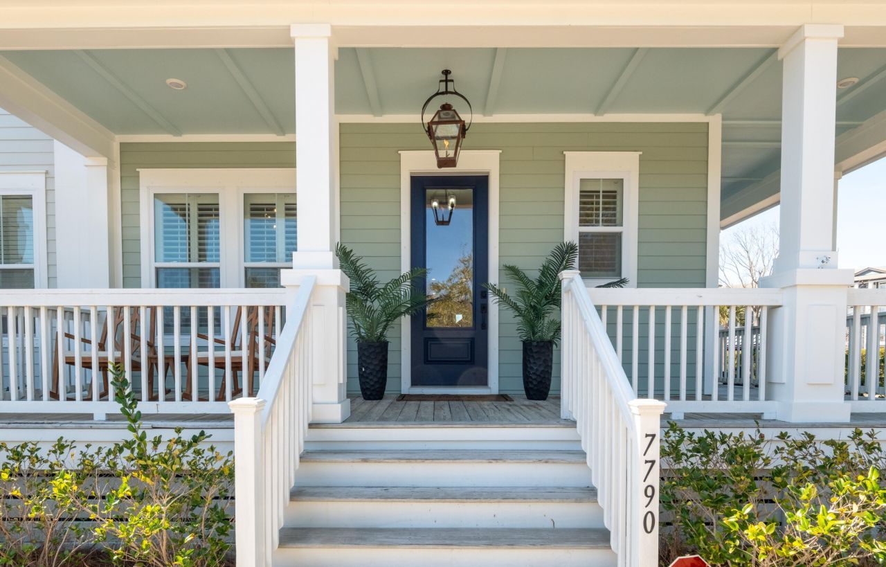 7790 Farr Street Photo 5