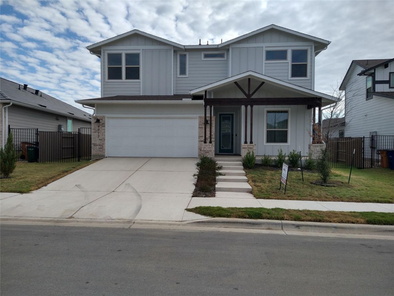 7717 Boyd Haven Dr, Austin, TX 78744 Main Photo