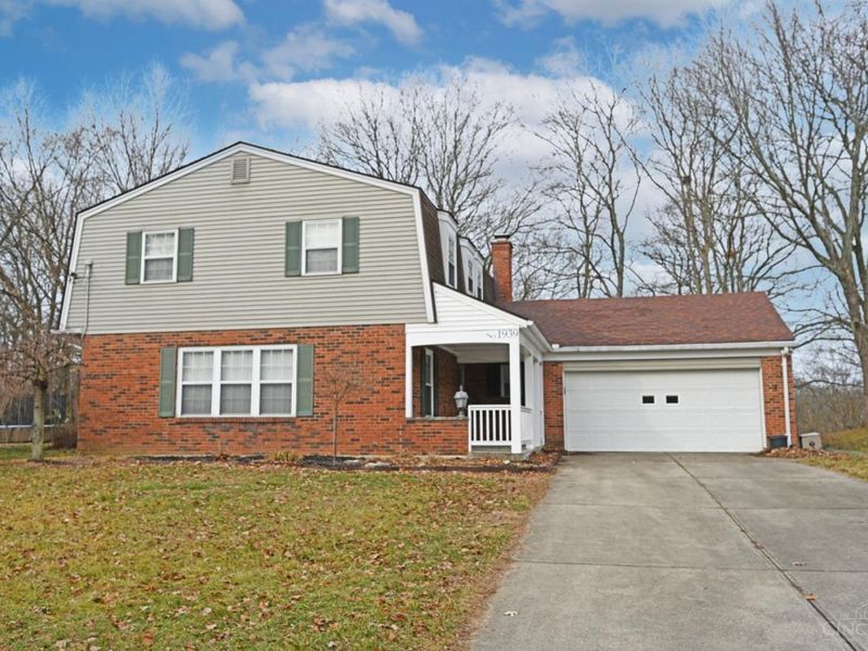 1939 Lady Ellen Drive, Cincinnati, OH 45230 Photo 2