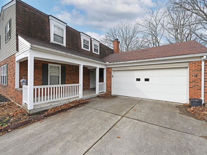 1939 Lady Ellen Drive, Cincinnati, OH 45230 Photo 4