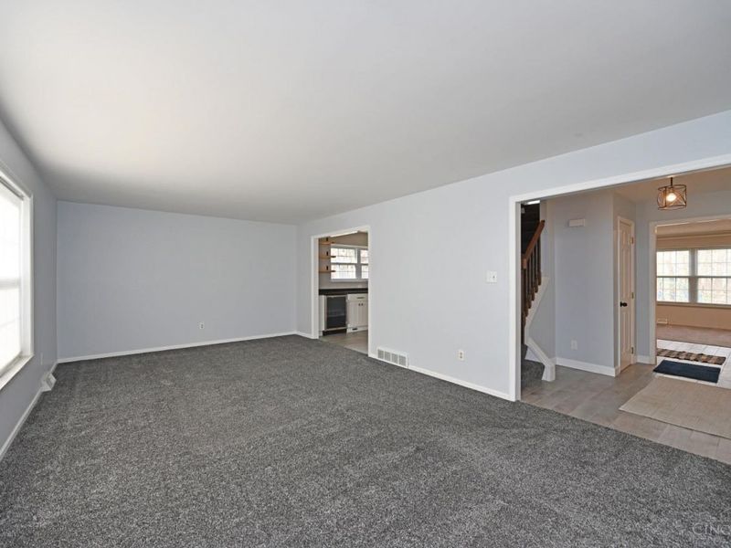 1939 Lady Ellen Drive, Cincinnati, OH 45230 Photo 9