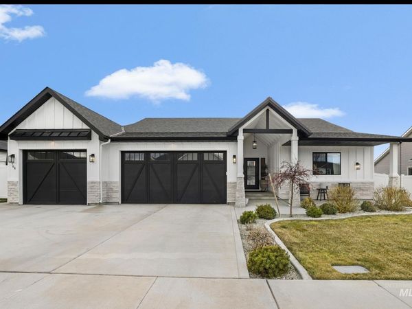 764 Midnight Sun Loop, Twin Falls, ID 83301
