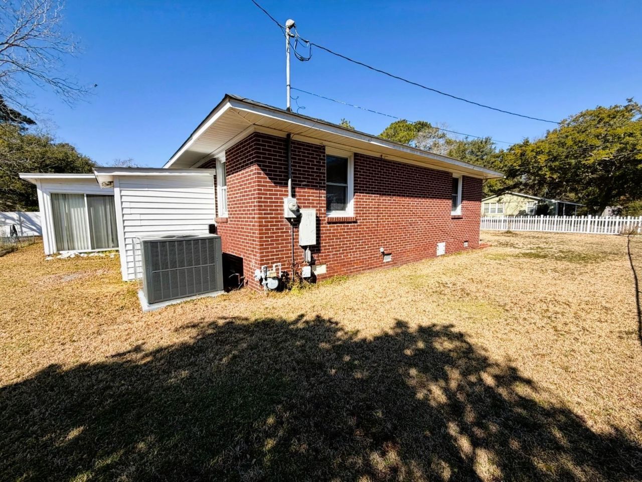 811 Cedar St.  Photo 12