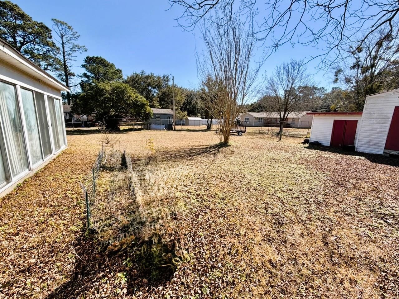 811 Cedar St.  Photo 14