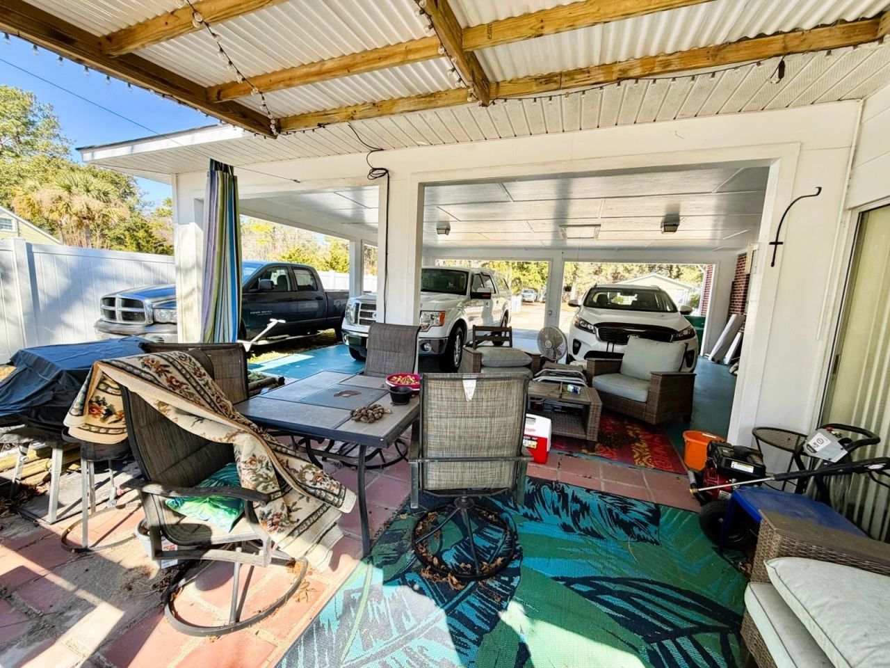 811 Cedar St.  Photo 15