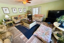 811 Cedar St.  photo 4