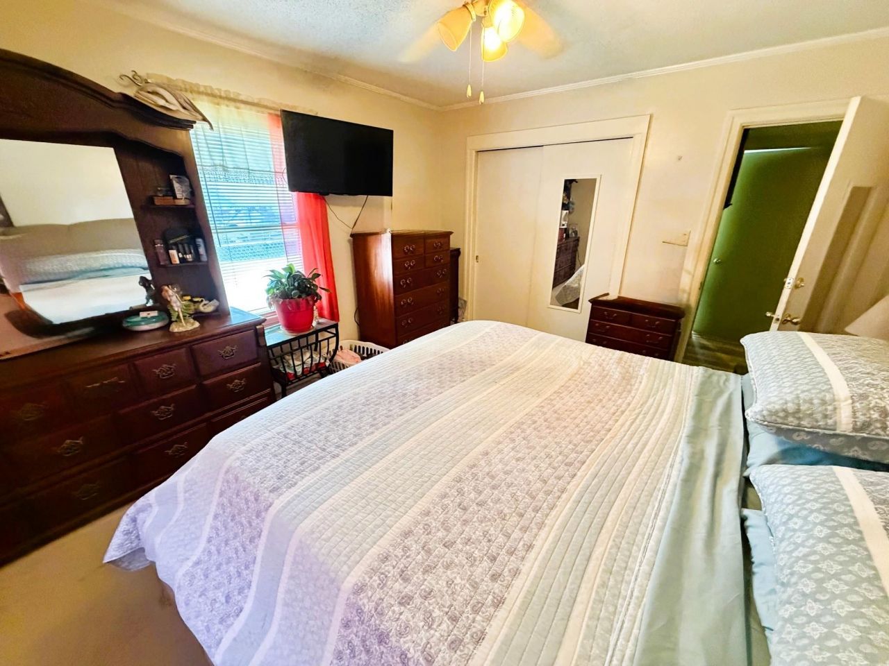 811 Cedar St.  Photo 25