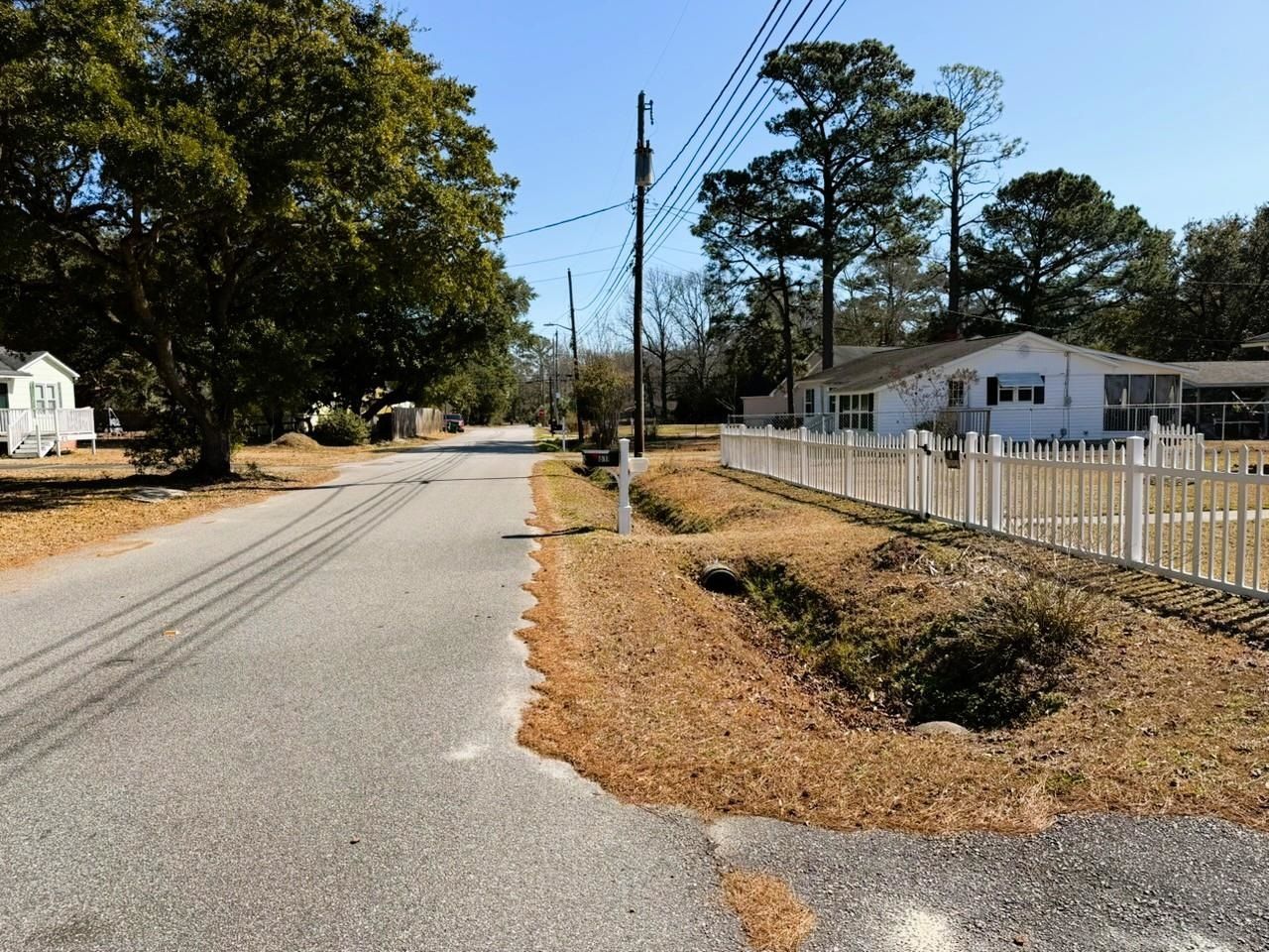 811 Cedar St.  Photo 7