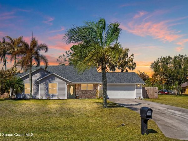 449 Gilbert Drive NE , Palm Bay, FL 32907