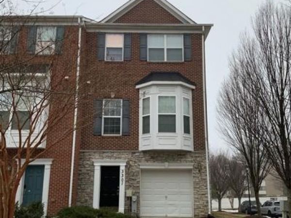 3301 CASTLE RIDGE CIRCLE, Unit 36, SILVER SPRING, MD 20904