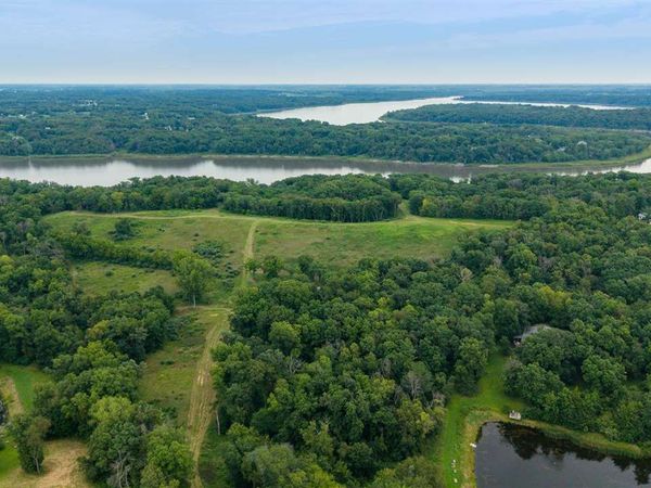 Hendershot Rd, NE, North Liberty, IA 52317