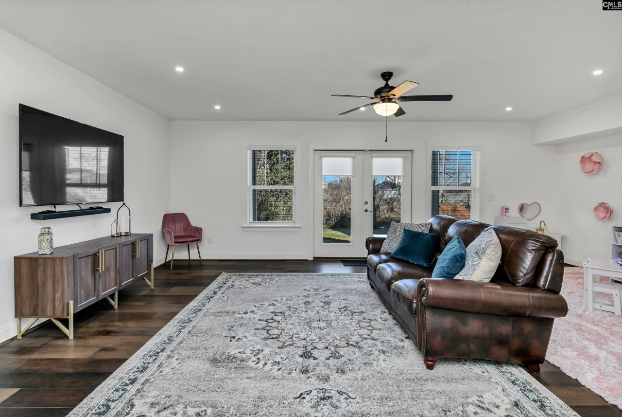 1619 Catawba Street  Photo 48