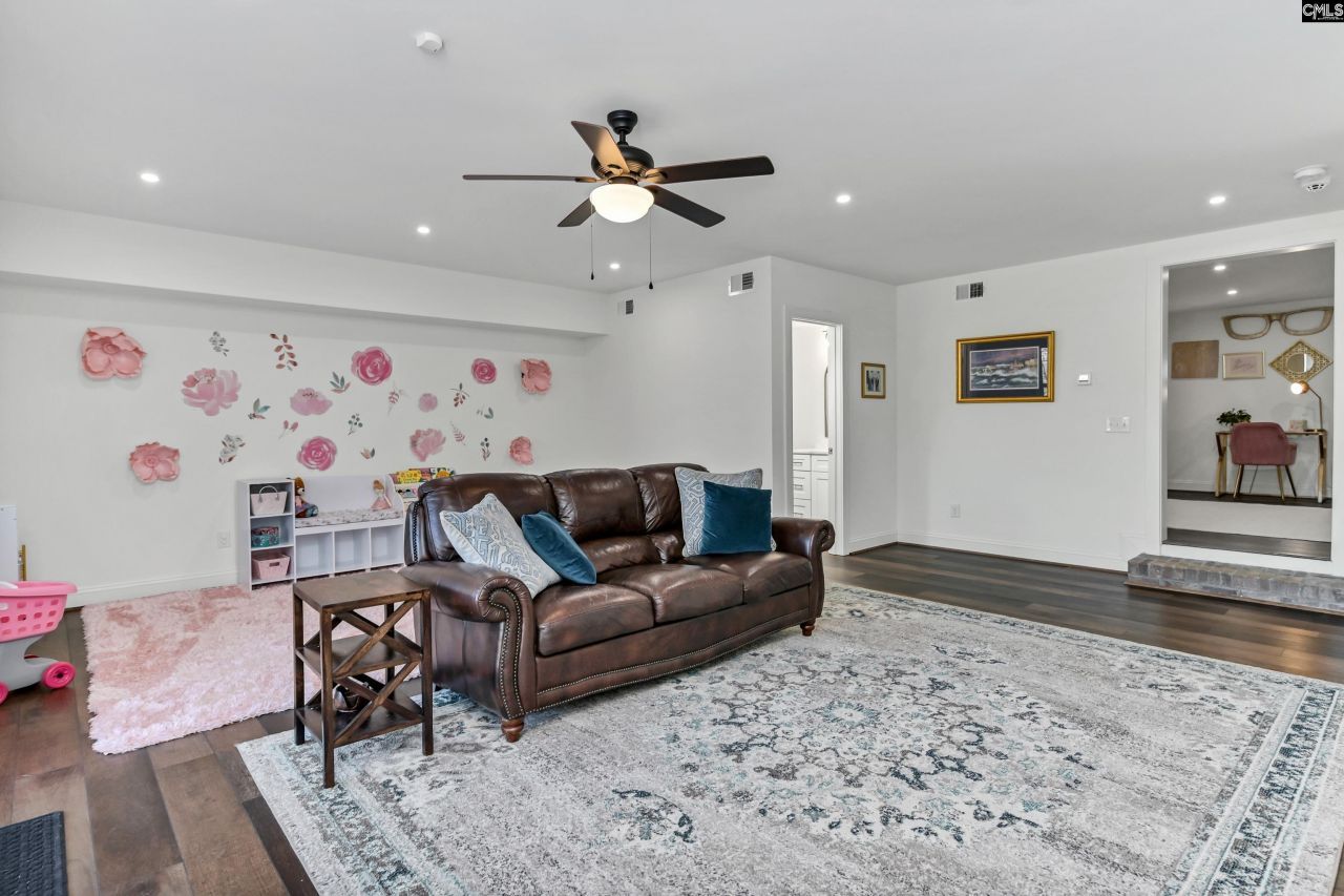 1619 Catawba Street  Photo 52