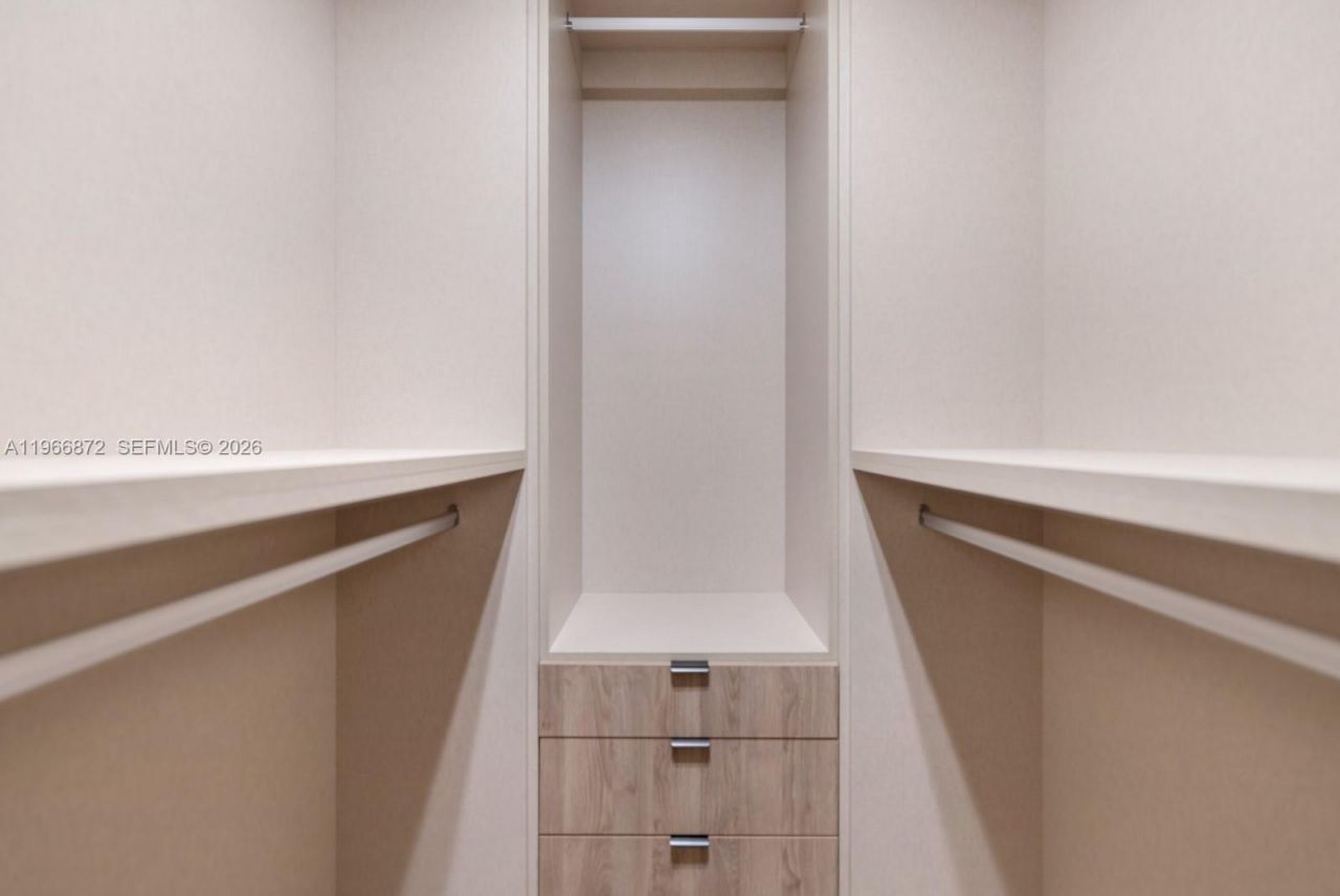 9111 E Bay Harbor Dr , Unit PH-D, Bay Harbor Islands, FL 33154 Photo