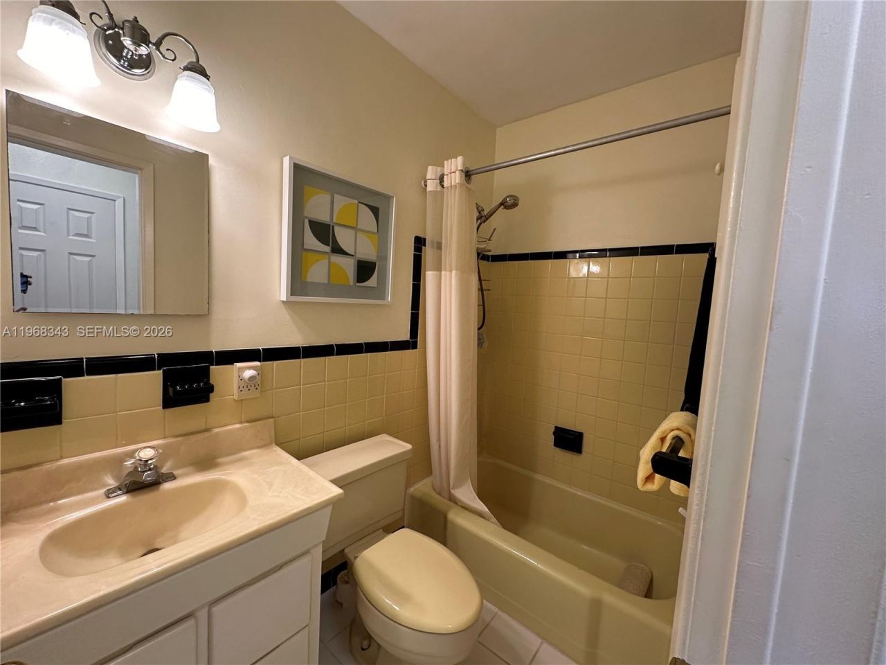 801 Atlantic Shores Blvd , Unit 206, Hallandale Beach, FL 33009 Photo