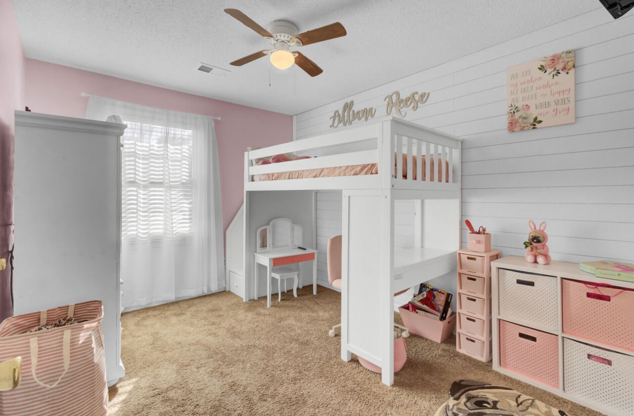 100 Catherine Street Photo 25