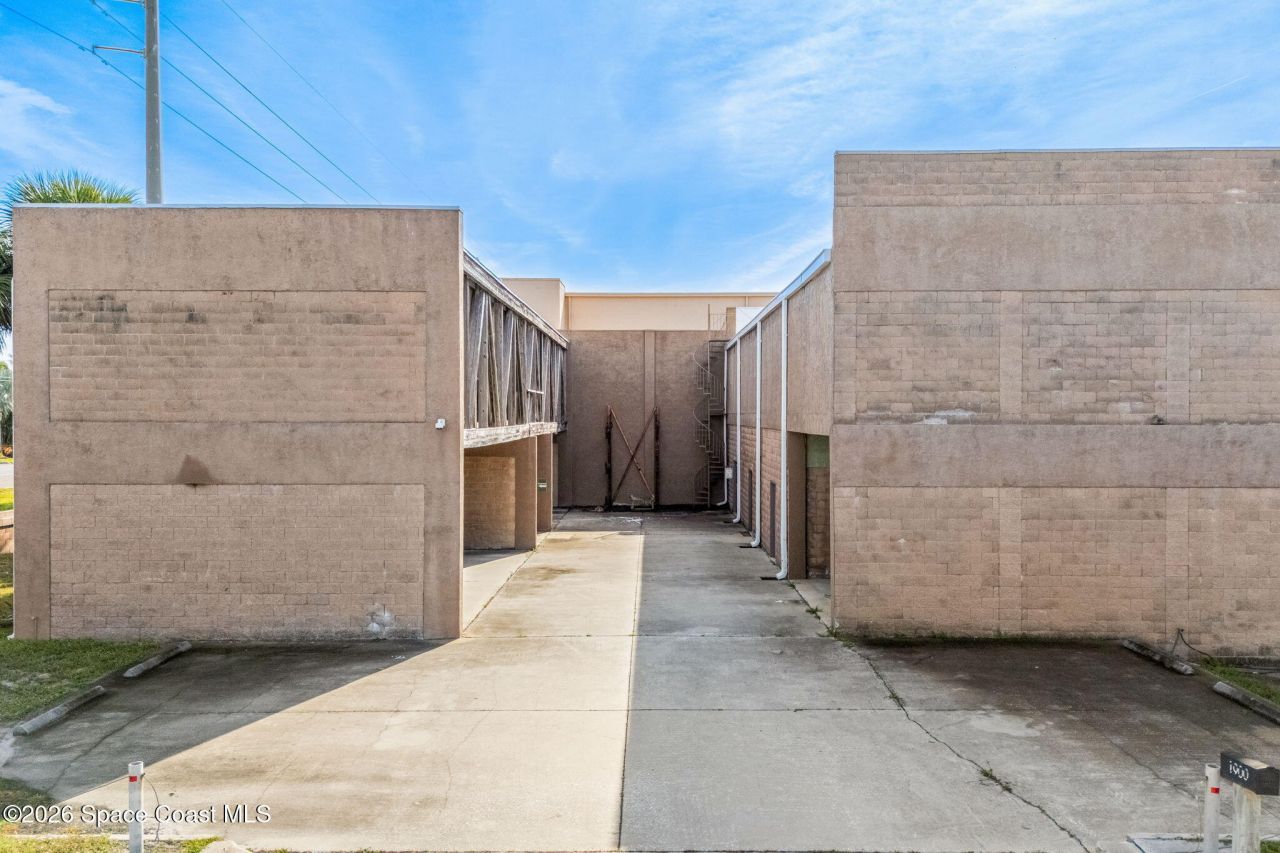 1900 S Atlantic Avenue , Cocoa Beach, FL 32931 Photo