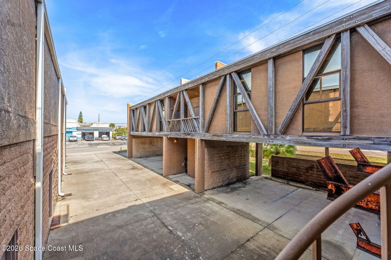 1900 S Atlantic Avenue, Cocoa Beach, FL 32931 Photo