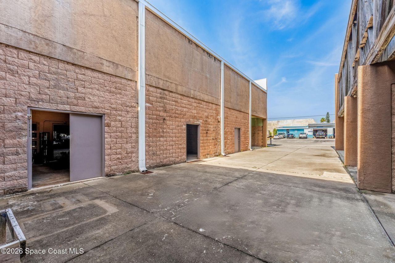 1900 S Atlantic Avenue , Cocoa Beach, FL 32931 Photo