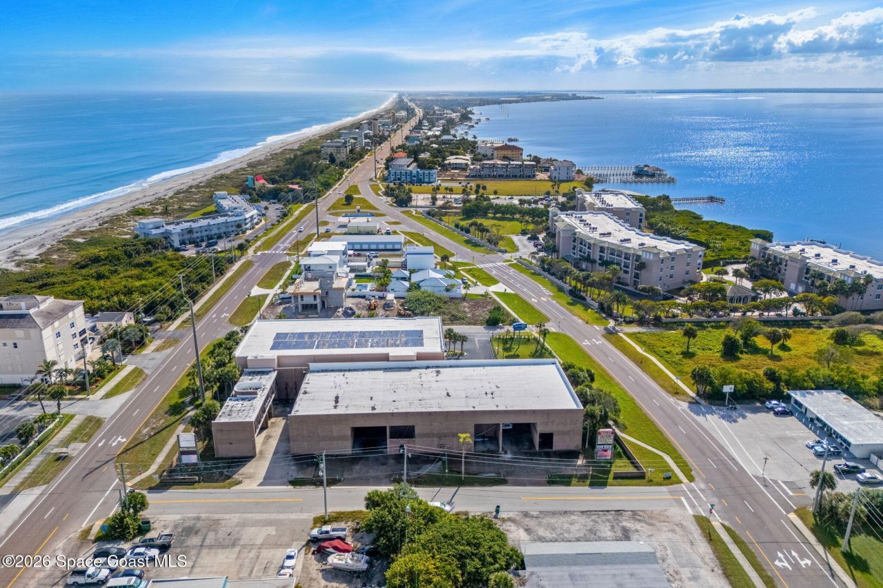 1900 S Atlantic Avenue , Cocoa Beach, FL 32931 Photo
