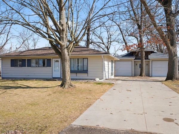 1906 Robin Drive, Warsaw, IN 46580