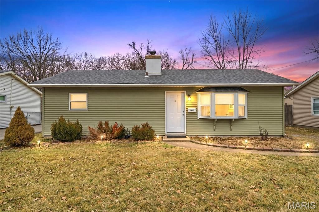 1447 Ladd Avenue, Edwardsville, IL 62025 Main Photo