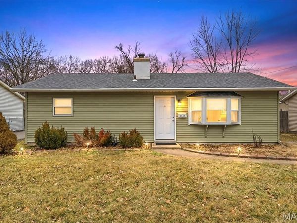 1447 Ladd Avenue, Edwardsville, IL 62025