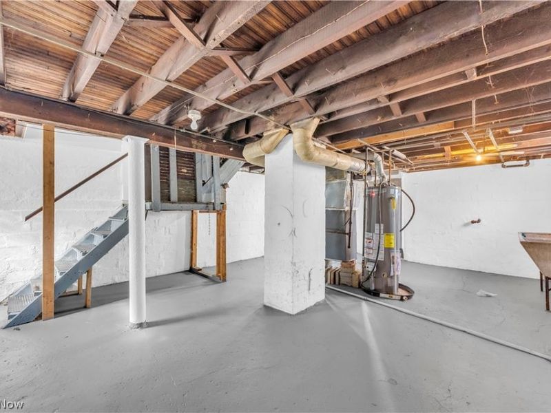 4710 Birchwood Road, Cleveland, OH 44125 Photo 23