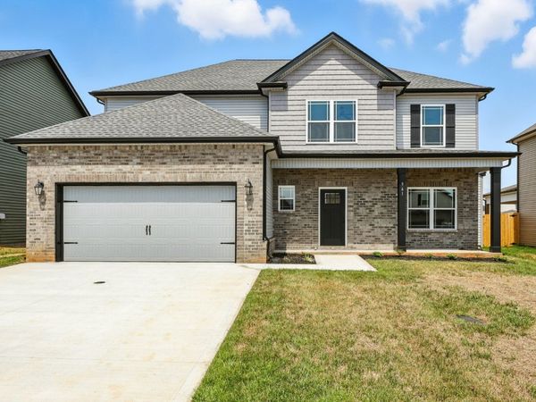 961 Isaac Dr , Clarksville, TN 37040