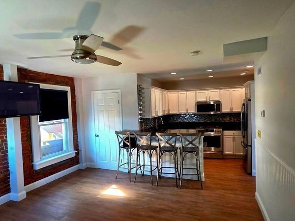 44 Union St, Unit 3, New Bedford, MA 02740