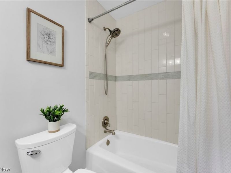 6598 Meadow Farm Drive, Hudson, OH 44236 Photo 23