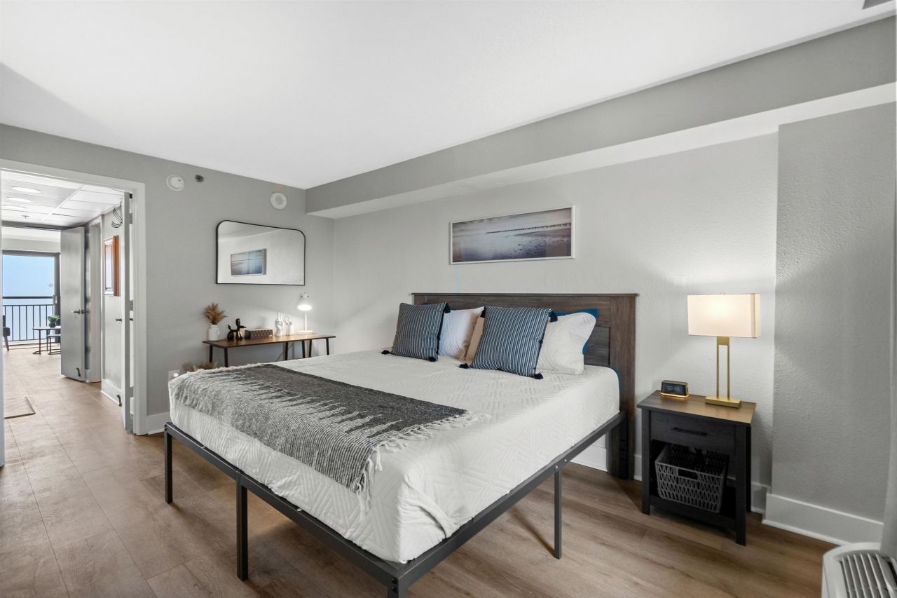 3000 N Ocean Blvd. Photo 10