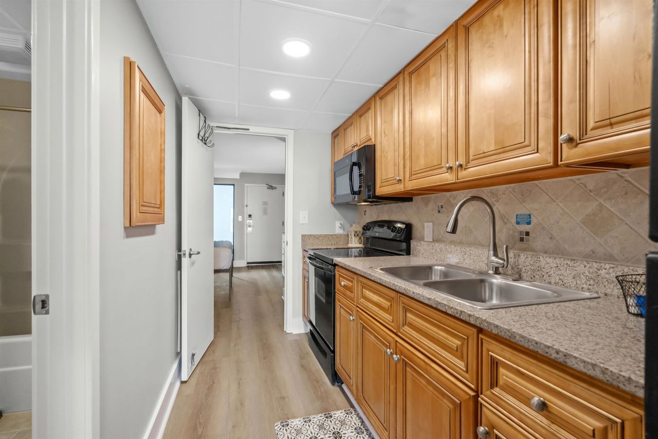 3000 N Ocean Blvd. Photo 12