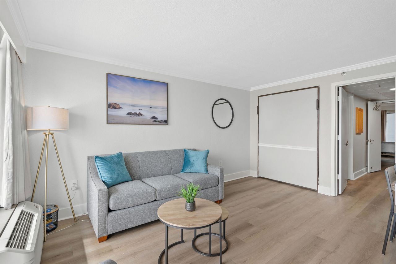 3000 N Ocean Blvd. Photo 8