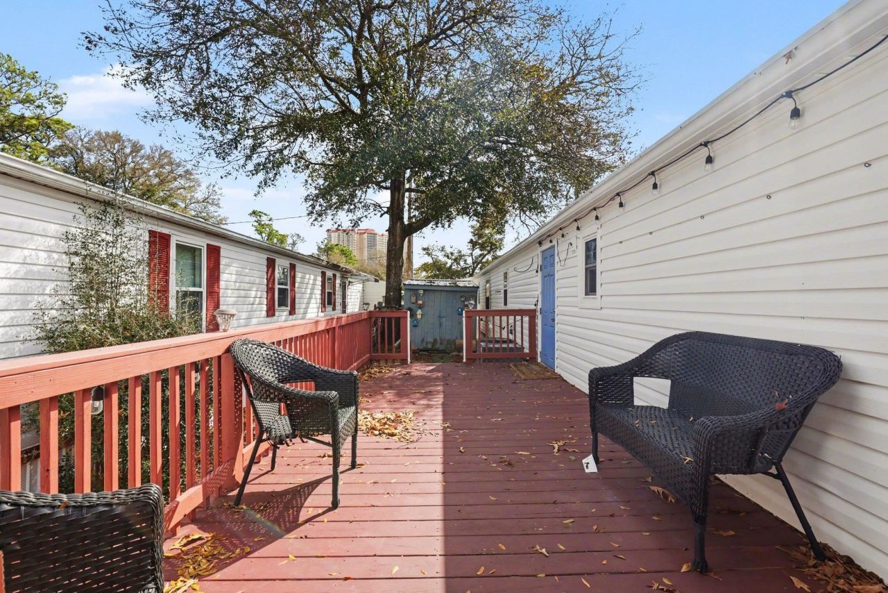 9700 Kings Rd. Photo 16