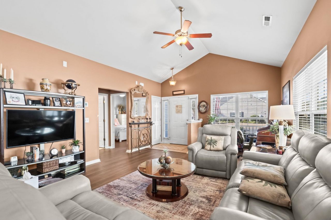 141 Tradd St. Photo 8