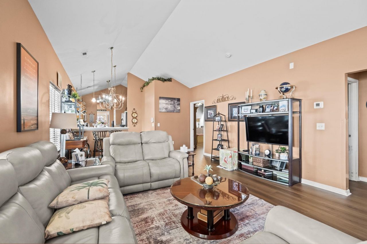 141 Tradd St. Photo 9