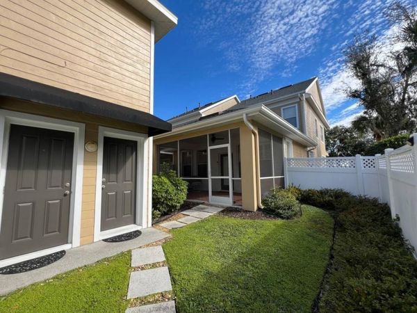 14541 COTSWOLDS DRIVE, Unit B, TAMPA, FL 33626