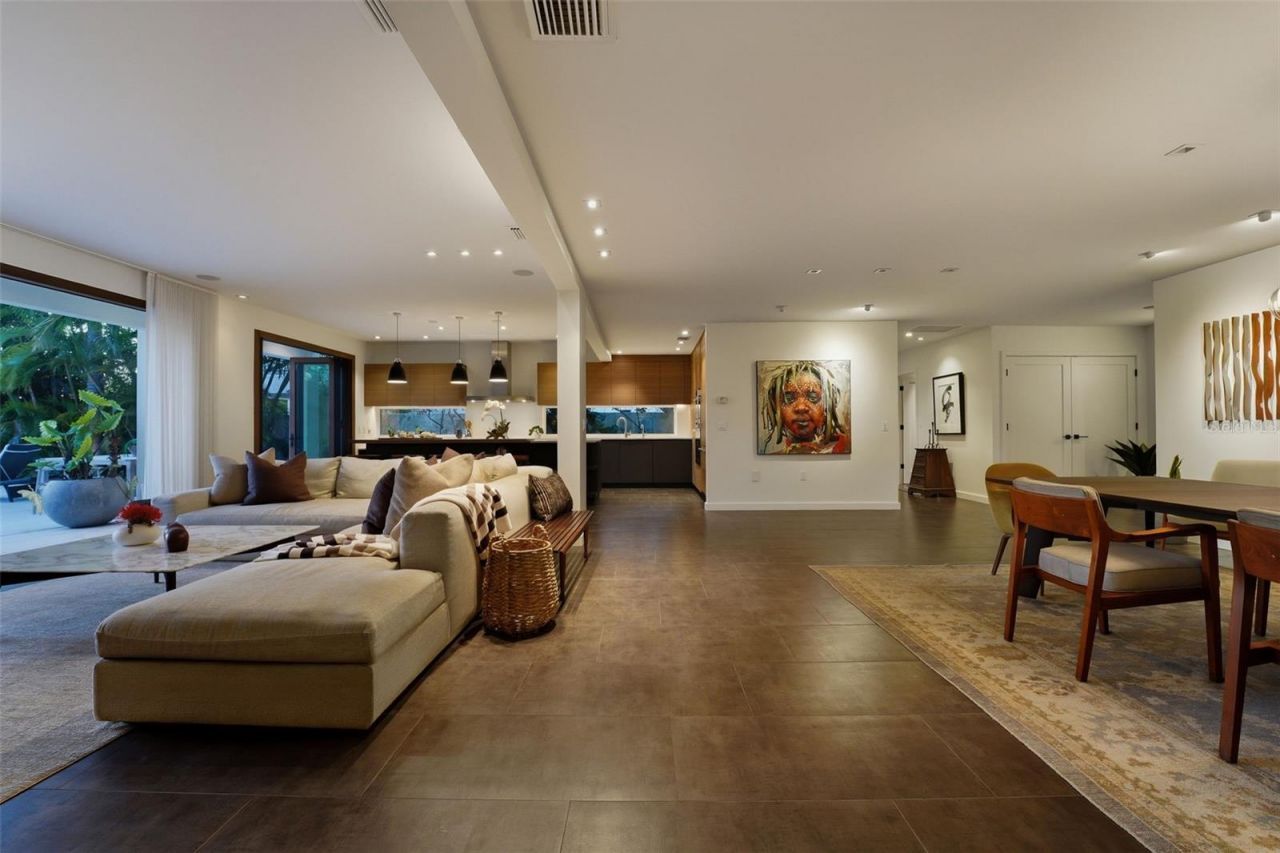 541 S Washington Drive, Sarasota, FL 34236 Photo