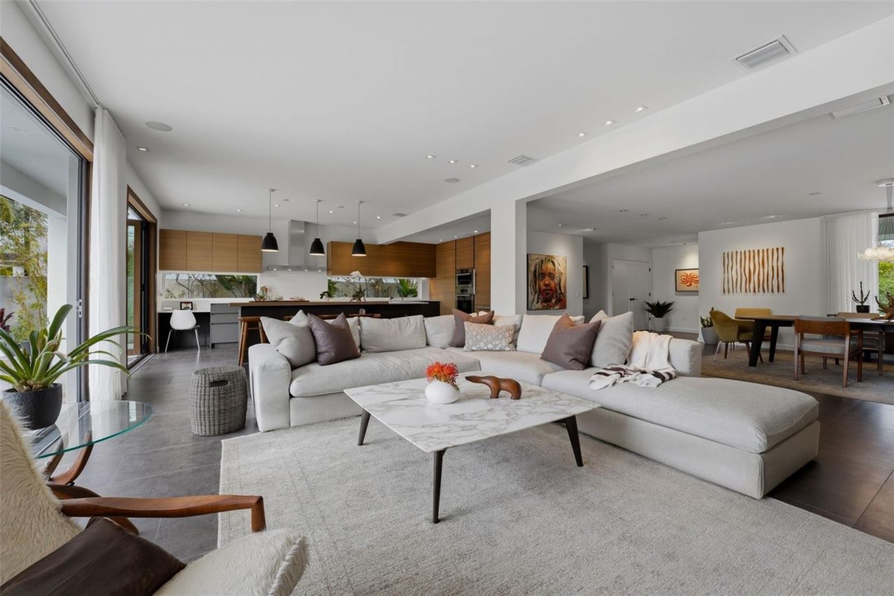 541 S Washington Drive, Sarasota, FL 34236 Photo