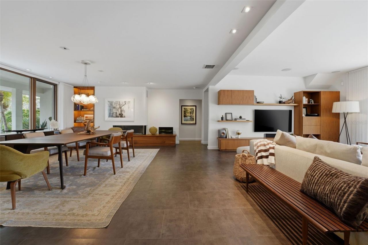 541 S Washington Drive, Sarasota, FL 34236 Photo