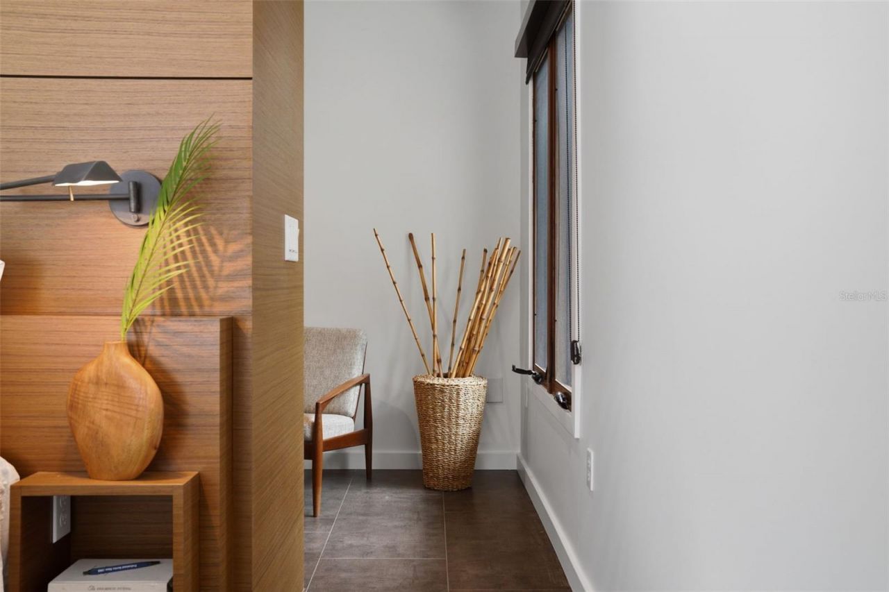 541 S Washington Drive, Sarasota, FL 34236 Photo