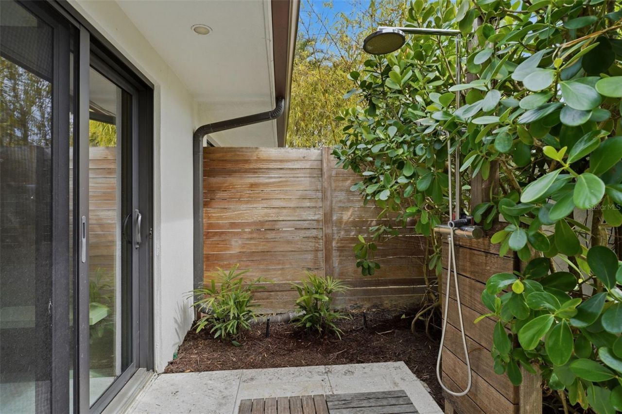 541 S Washington Drive, Sarasota, FL 34236 Photo