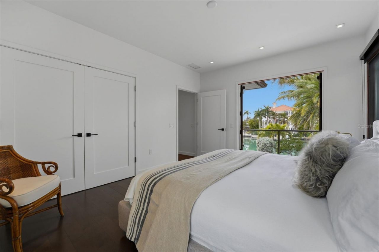 541 S Washington Drive, Sarasota, FL 34236 Photo