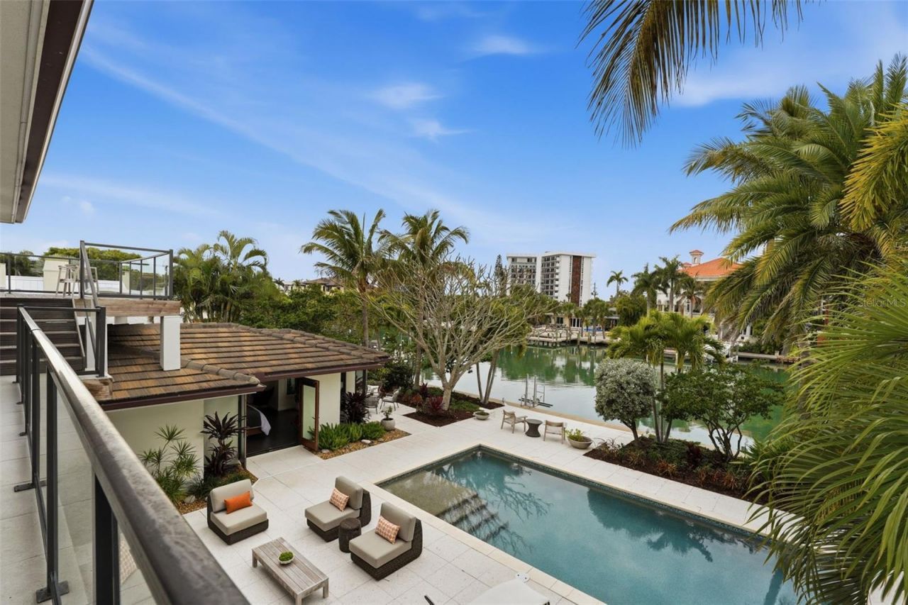 541 S Washington Drive, Sarasota, FL 34236 Photo