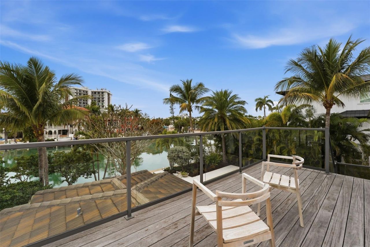 541 S Washington Drive, Sarasota, FL 34236 Photo