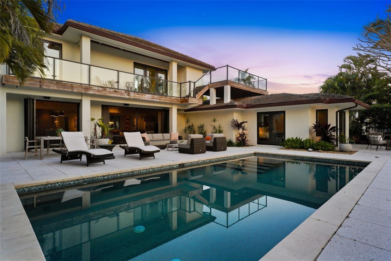 541 S Washington Drive, Sarasota, FL 34236 Photo